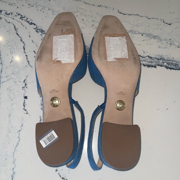 Veronica Beard Cecile Half d'Orsay Slingback Pump
Chic Denim Slingback White Cap - Picture 7 of 9